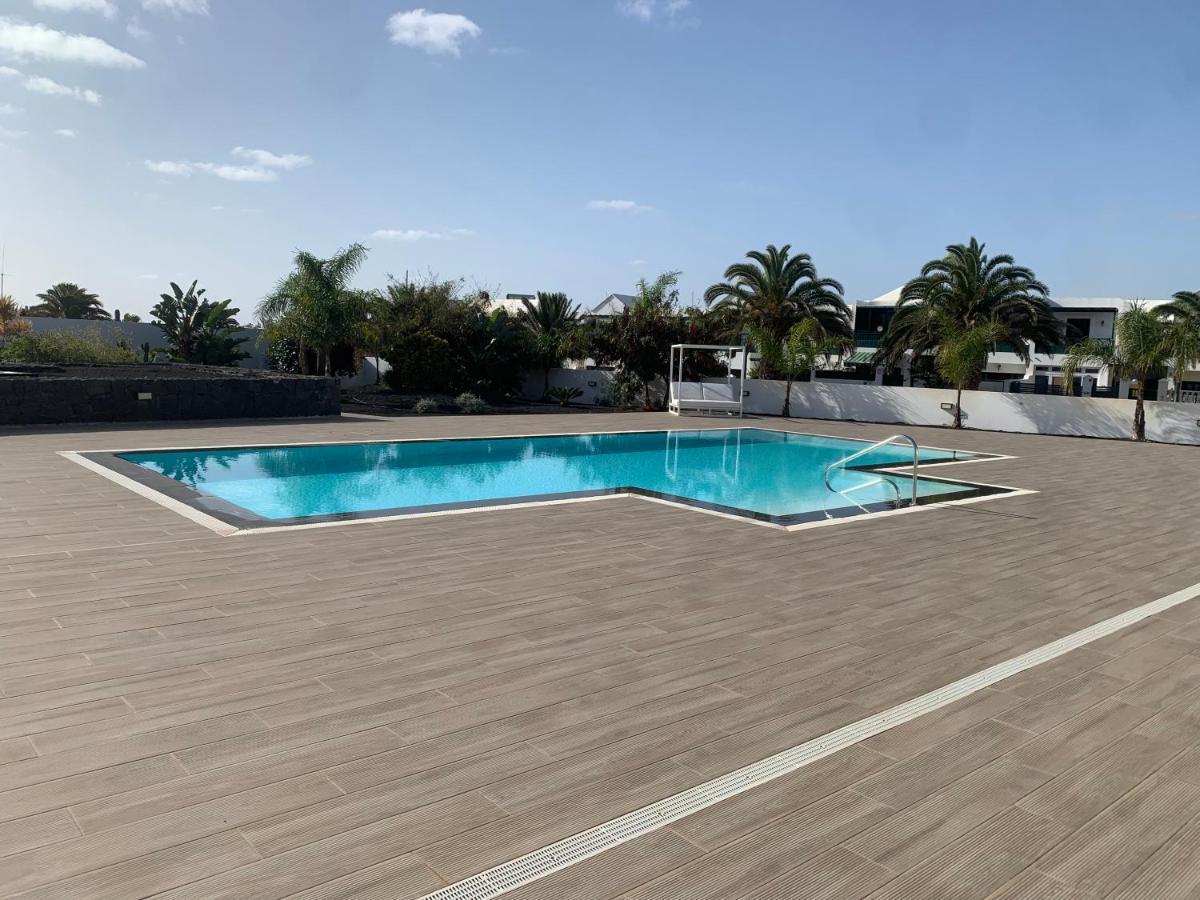 Marco'S Senator Suite Costa Teguise Exteriör bild